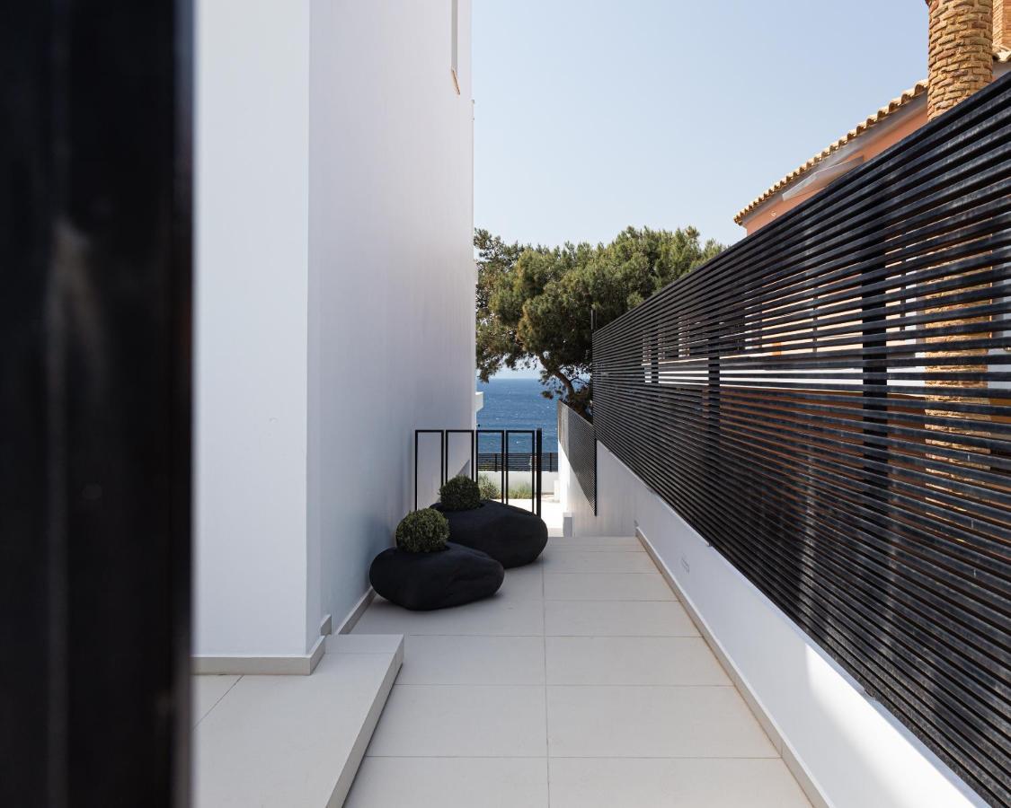 Black Stone Villa Sunion Exteriör bild